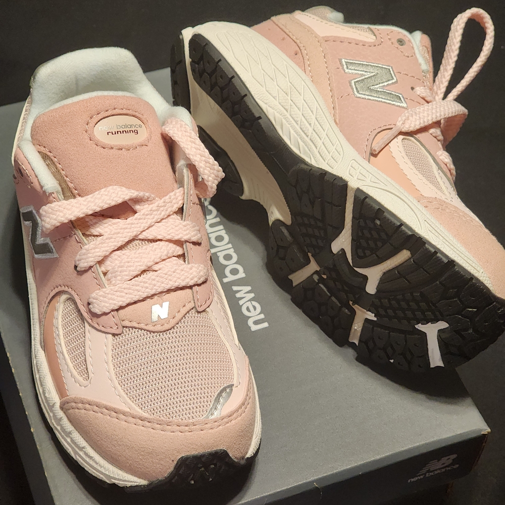 New Balance Kids Sneakers - Pink and White